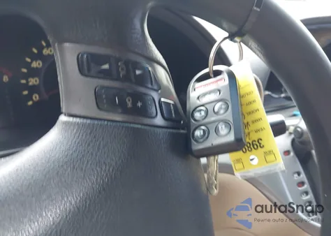 2005 Honda Odyssey Exl from USA, damaged, VIN 5FNRL38795B068209